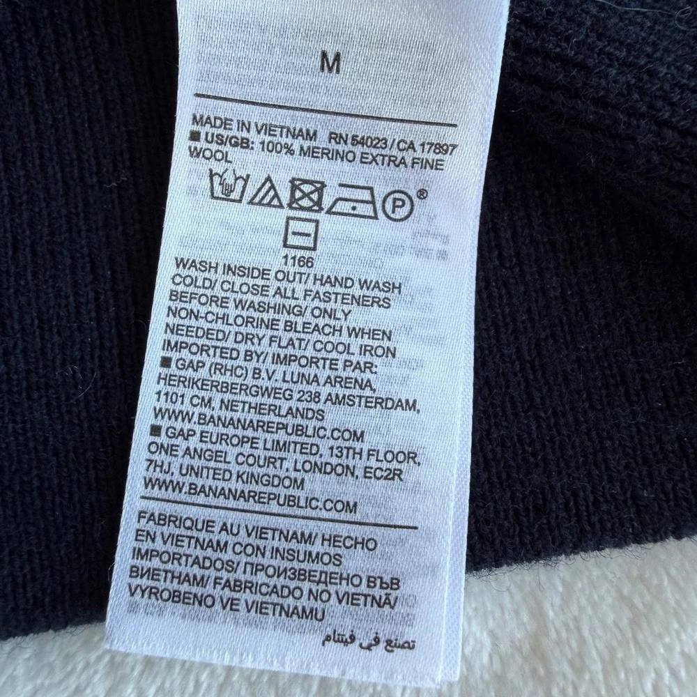 BR Italian Quarter Zip Men'sSweater Navy Medium 100% Merino‎ Extra Fine Wool